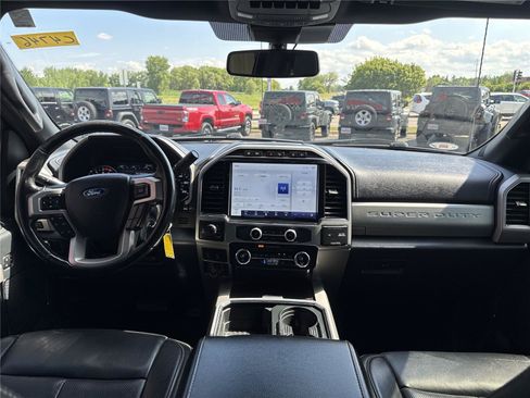 Used 2022 Ford F350 Lariat w/ Chrome Package AWD/4WD image 29