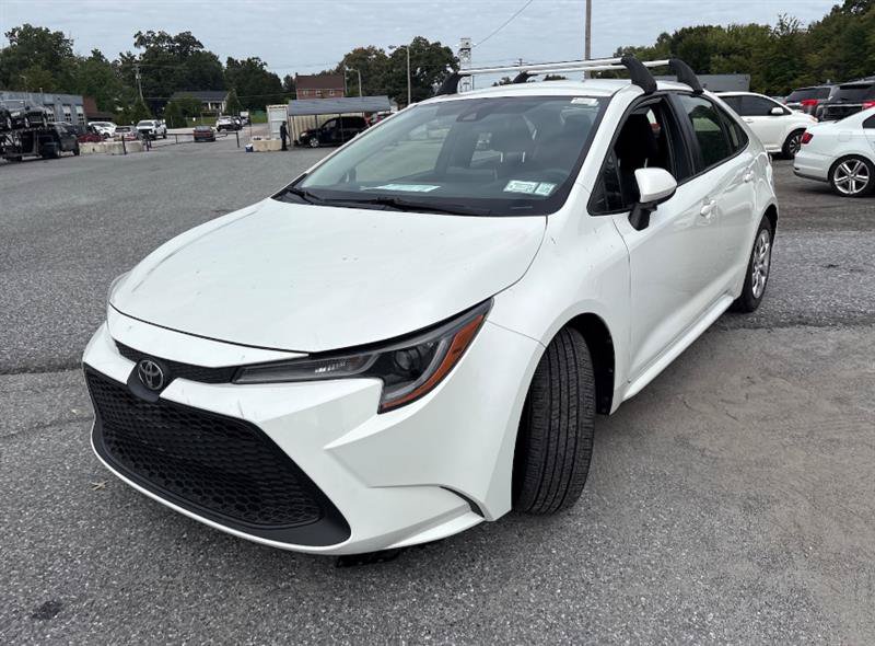 Used 2021 Toyota Corolla LE FWD image 4