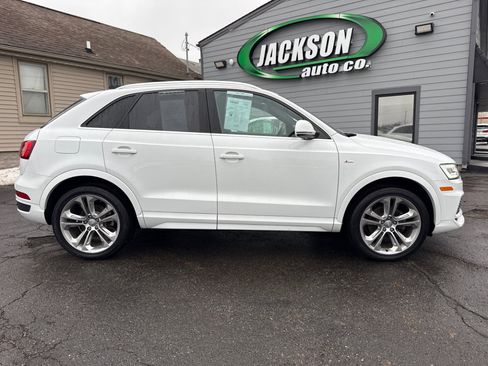 Used 2018 Audi Q3 2.0T Premium Plus w/ Premium Plus Package image 2