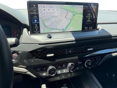 Used 2025 Honda Accord Touring image 12