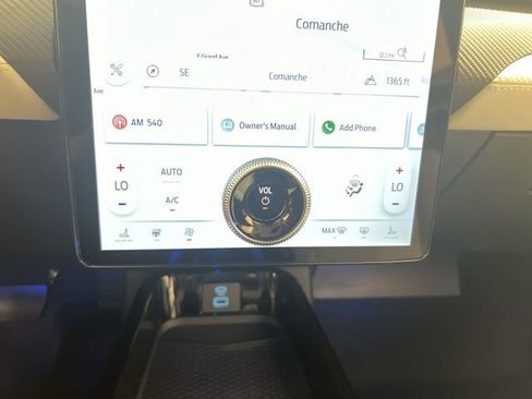 Used 2024 Ford Mustang Mach-E Premium image 10