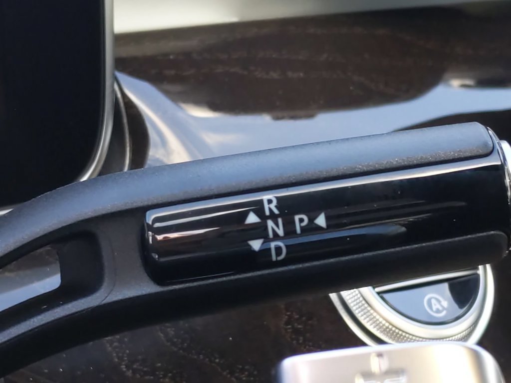 Used 2022 Mercedes-Benz C 300 Sedan image 15