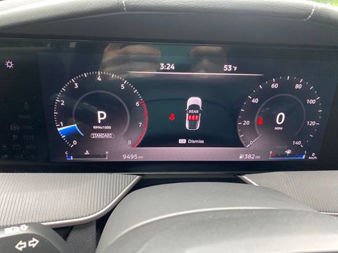 Used 2025 Nissan Murano SV AWD/4WD image 16