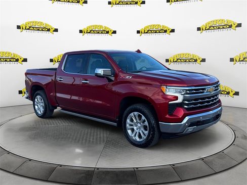 Used 2025 Chevrolet Silverado 1500 LTZ w/ Technology Package image 7