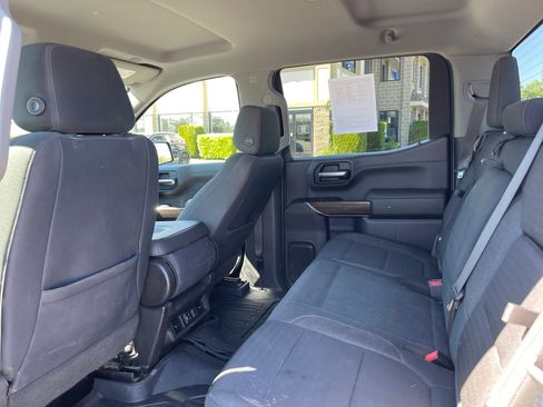 Used 2019 Chevrolet Silverado 1500 LT Trail Boss w/ Convenience Package AWD/4WD image 10