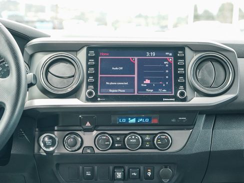 Certified 2023 Toyota Tacoma TRD Off-Road AWD/4WD image 15