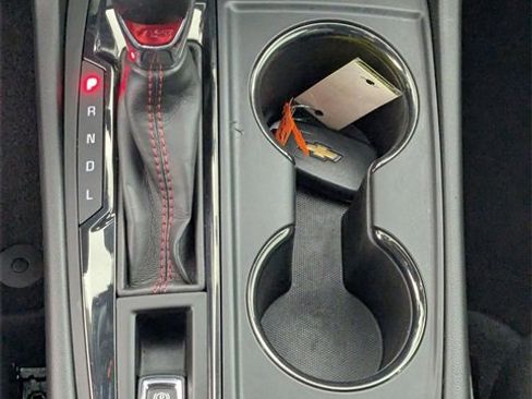 Used 2022 Chevrolet Equinox RS image 21