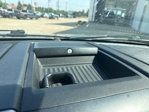 Used 2019 Ford F150 Platinum RWD image 12