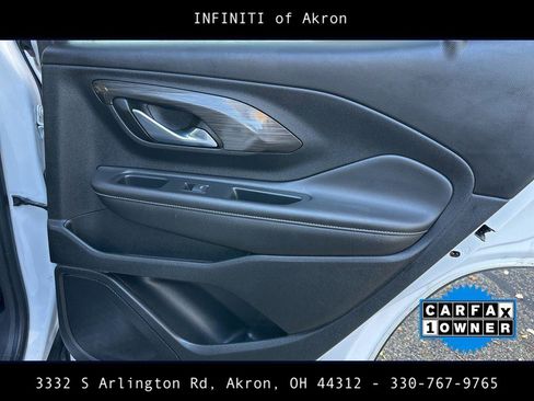 Used 2022 GMC Terrain SLT w/ LPO, Floor Liner Package image 31