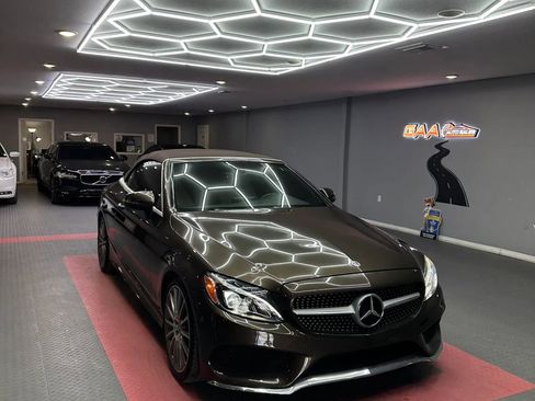 Used 2018 Mercedes-Benz C 300 Cabriolet image 11