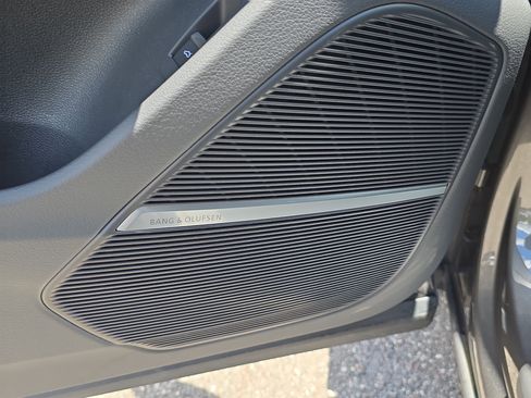 New 2025 Audi Q8 Premium Plus image 19