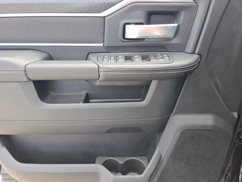 New 2025 RAM 2500 Big Horn image 9