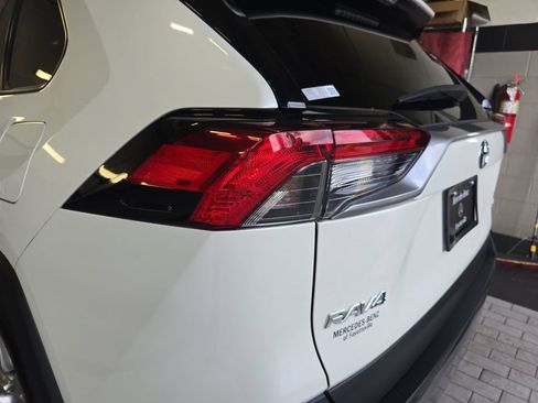 Used 2020 Toyota RAV4 Limited w/ Limited Grade Weather Package AWD/4WD image 37