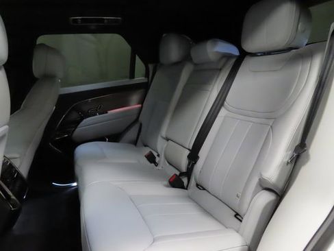 Used 2025 Land Rover Range Rover Sport SE AWD/4WD image 19
