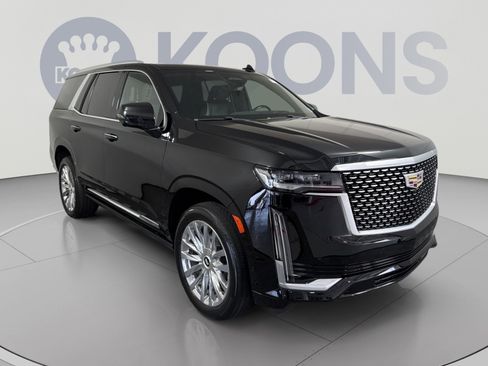 Used 2023 Cadillac Escalade Premium Luxury w/ Performance Package AWD/4WD image 10