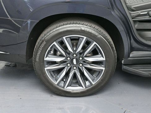 Certified 2024 Cadillac Escalade Sport Platinum image 43