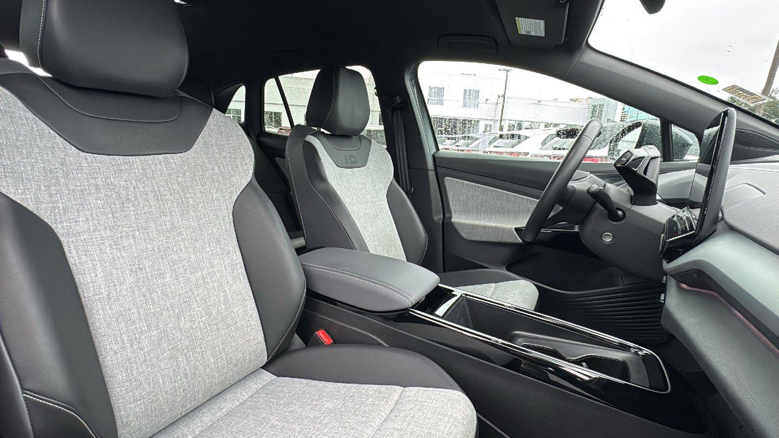 Certified 2023 Volkswagen ID.4 Pro AWD/4WD image 15