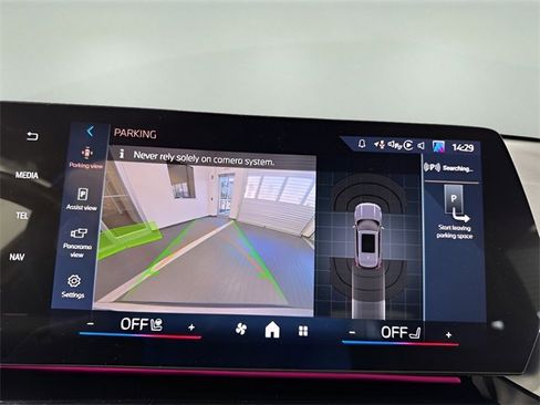 Used 2024 BMW X1 xDrive28i w/ Convenience Package image 21