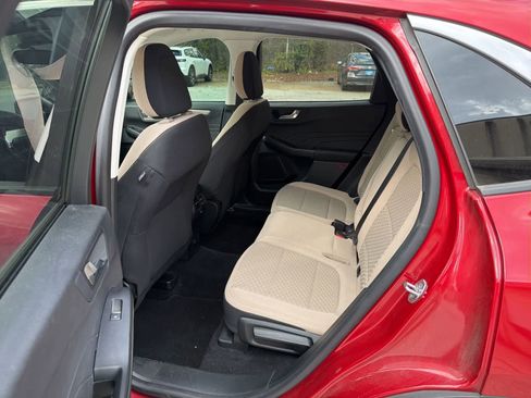 Used 2021 Ford Escape SE w/ Convenience Package image 15