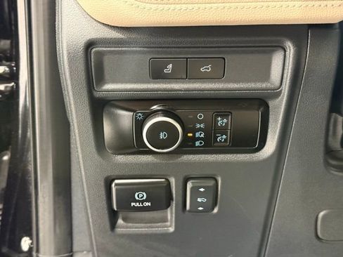 Used 2024 Ford Expedition Max Limited image 38