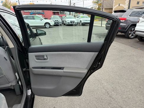 Used 2009 Nissan Sentra 2.0 S image 39