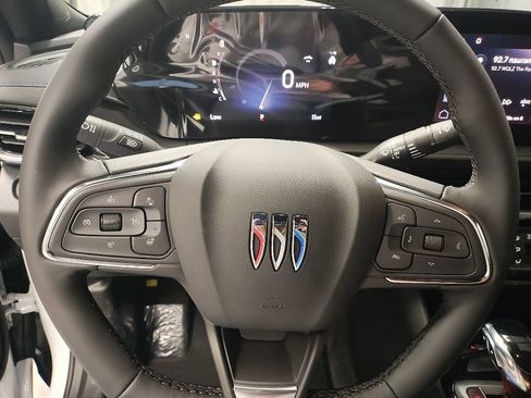 New 2026 Buick Envista Sport Touring FWD image 29