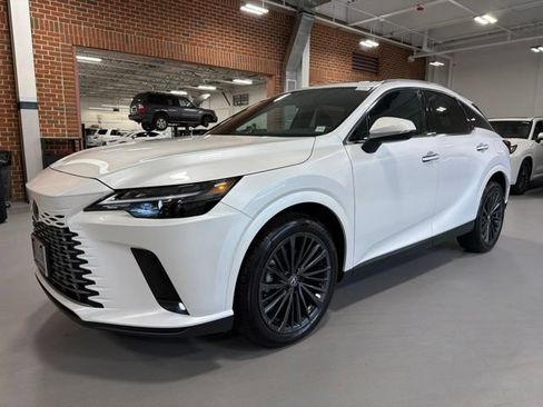 Used 2025 Lexus RX 350 AWD image 3