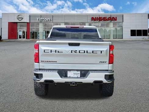 Used 2022 Chevrolet Silverado 1500 RST w/ Redline Edition AWD/4WD image 5