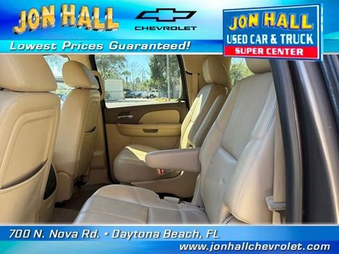 Used 2013 Chevrolet Suburban LT image 23