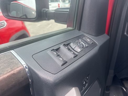 Used 2022 Ford F350 Lariat w/ Lariat Ultimate Package image 8