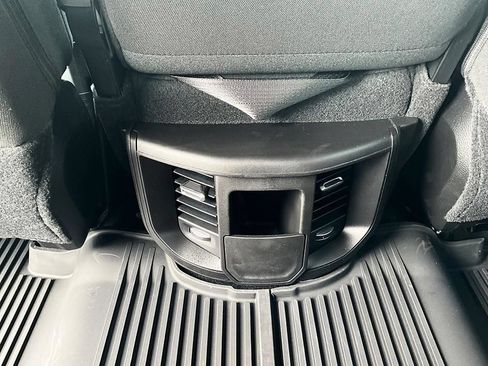 New 2026 RAM 3500 Tradesman AWD/4WD image 31