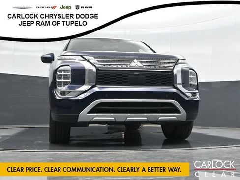 Used 2024 Mitsubishi Outlander SE Black Edition FWD image 45