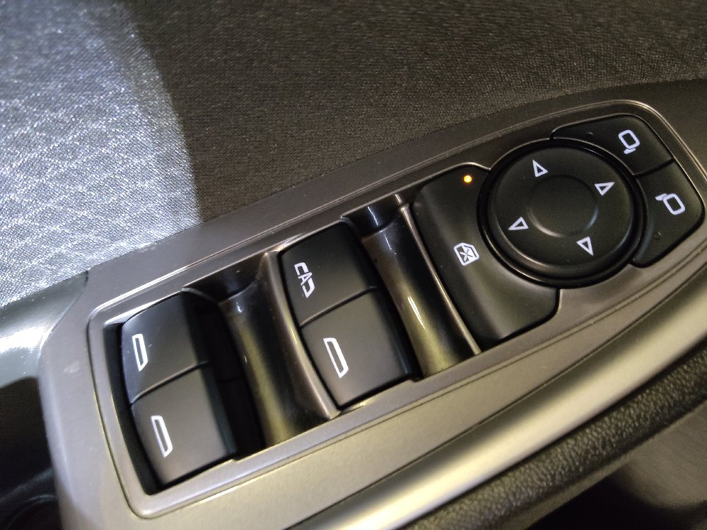Used 2025 Chevrolet Malibu LT FWD image 27