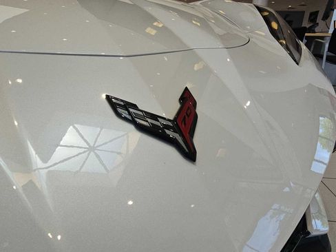 Certified 2023 Chevrolet Corvette Stingray Premium Cpe w/ Z51 Performance Package RWD image 19