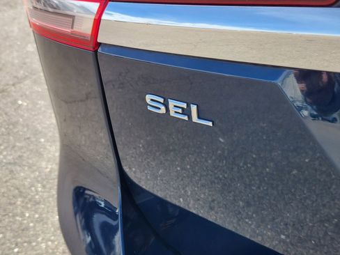 Used 2019 Volkswagen Atlas SEL Premium image 33