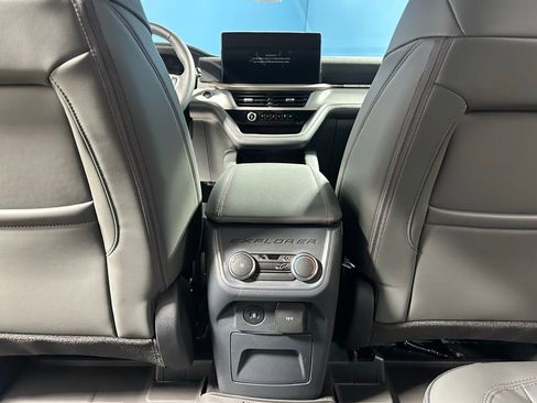New 2026 Ford Explorer Active image 37