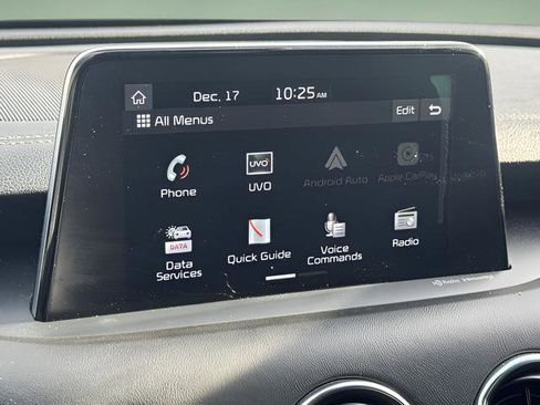 Used 2021 Kia Stinger GT2 image 38