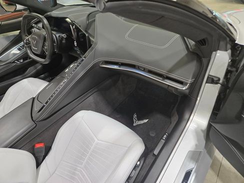 Used 2020 Chevrolet Corvette Stingray Premium Conv w/ 3LT Preferred Equipment Group image 29