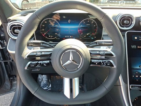 New 2026 Mercedes-Benz C 300 4MATIC Sedan image 17