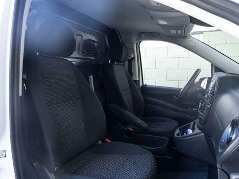 Used 2022 Mercedes-Benz Metris image 20