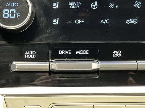 Used 2025 Hyundai Santa Fe Calligraphy image 24