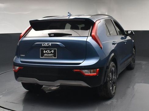 Certified 2024 Kia Niro Wind w/ Wind Preserve Package image 7