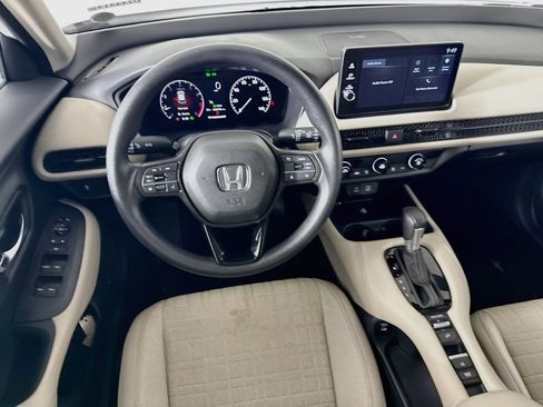 Certified 2026 Honda HR-V LX image 25