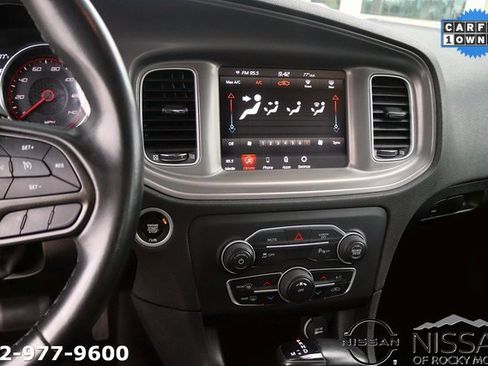 Used 2023 Dodge Charger SXT image 17