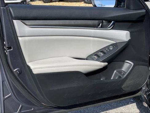 Used 2020 Honda Accord LX image 20