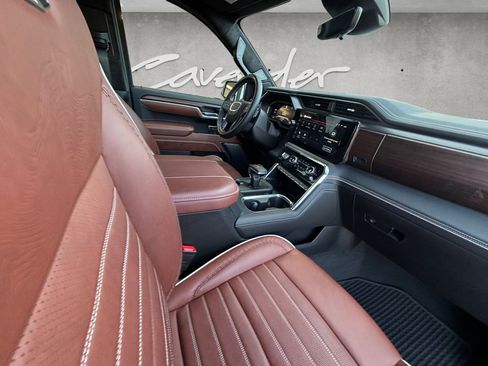 Used 2025 GMC Sierra 1500 Denali Ultimate image 29