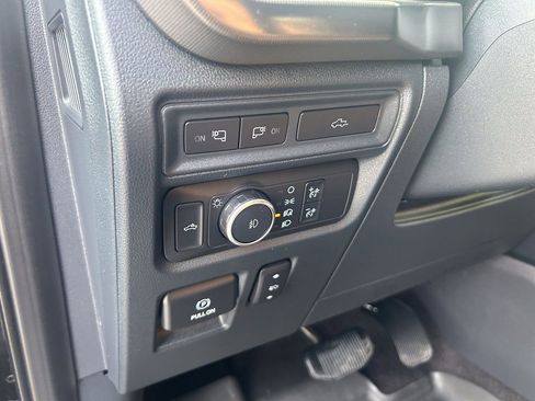 Certified 2021 Ford F150 Platinum w/ Equipment Group 701A High image 10