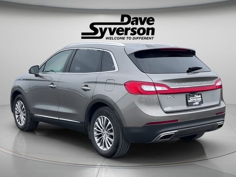 Used 2016 Lincoln MKX Select w/ Select Plus Package FWD image 7