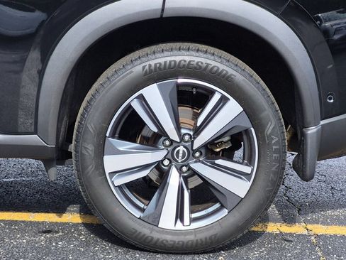 Used 2023 Nissan Rogue SL w/ SL Premium Package AWD/4WD image 9
