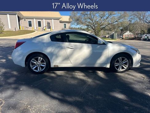 Used 2011 Nissan Altima 2.5 S image 17